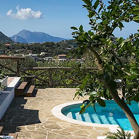 Villa - Amiela